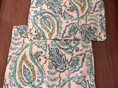 Pair of Euro Pillow Shams 26x26