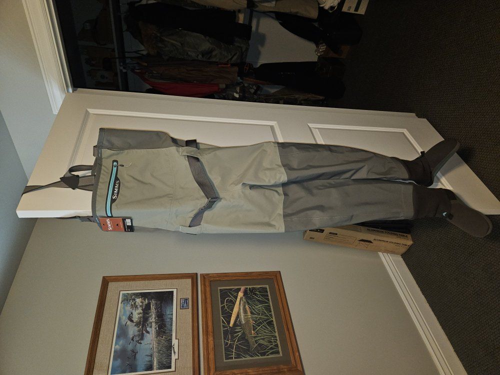 Simms women's Freestone waders