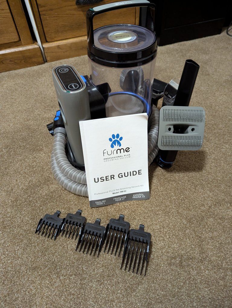 Pet Grooming Vacuum Kit