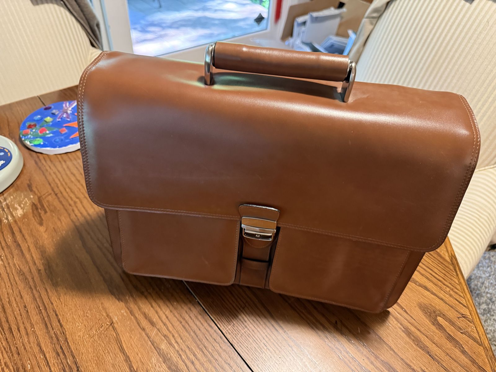 LEVENGER Brown Leather Single Closure Briefcase Portfolio Bag