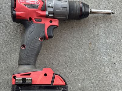 Milwaukee Hammer Drill