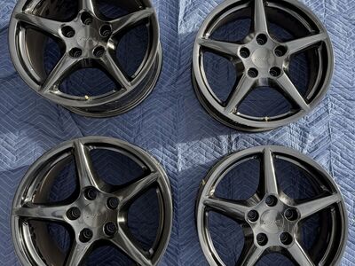 997 Carrera 4S wheels with 'turbo' center cap 8x18 and 11x18