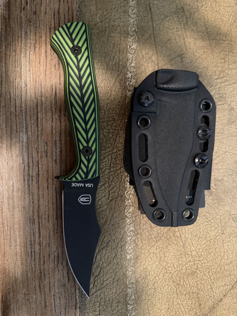 Montana Knife Company - Nock On Triumph Hunter