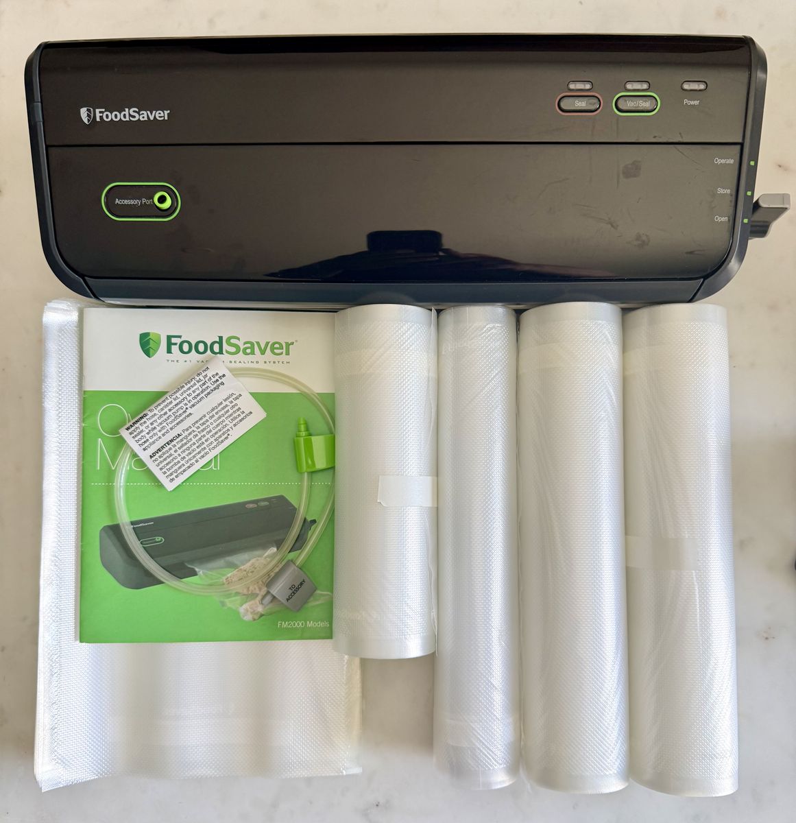 Foodsaver FM 2000 Vacuum Sealer Machine With Bags