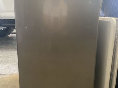 Refrigerator medium/small GE