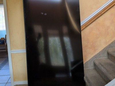 Free non working Samsung 75" 4K SUHD Smart QLED TV