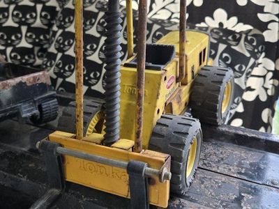 Tonka Forklift and pickup for sale