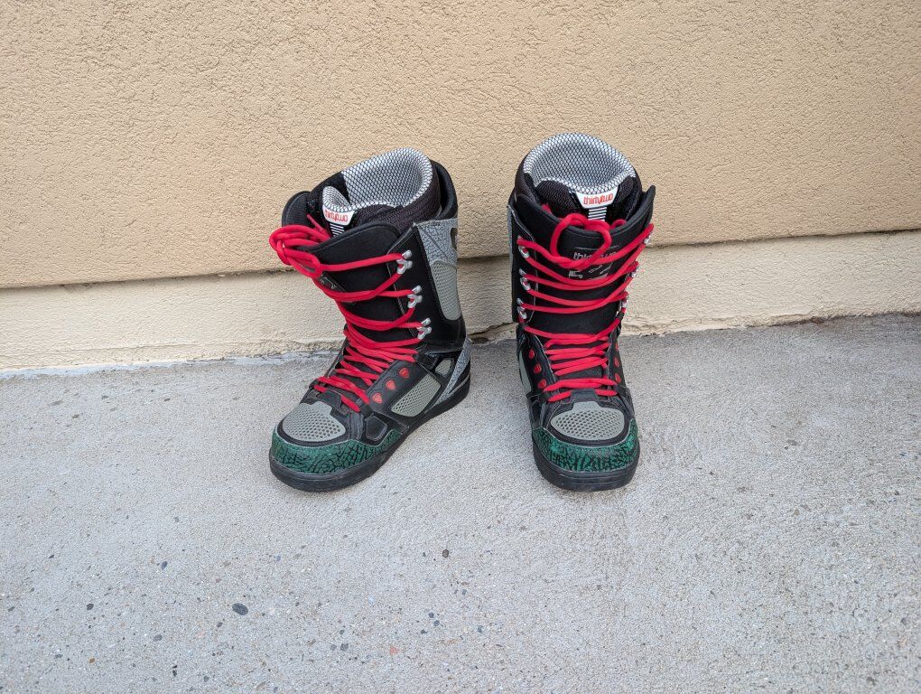 Thirtytwo Snowboard Boots -Size 9