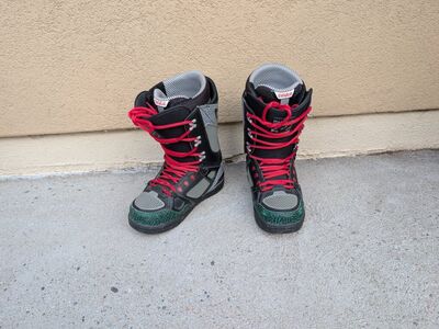 Thirtytwo Snowboard Boots -Size 9