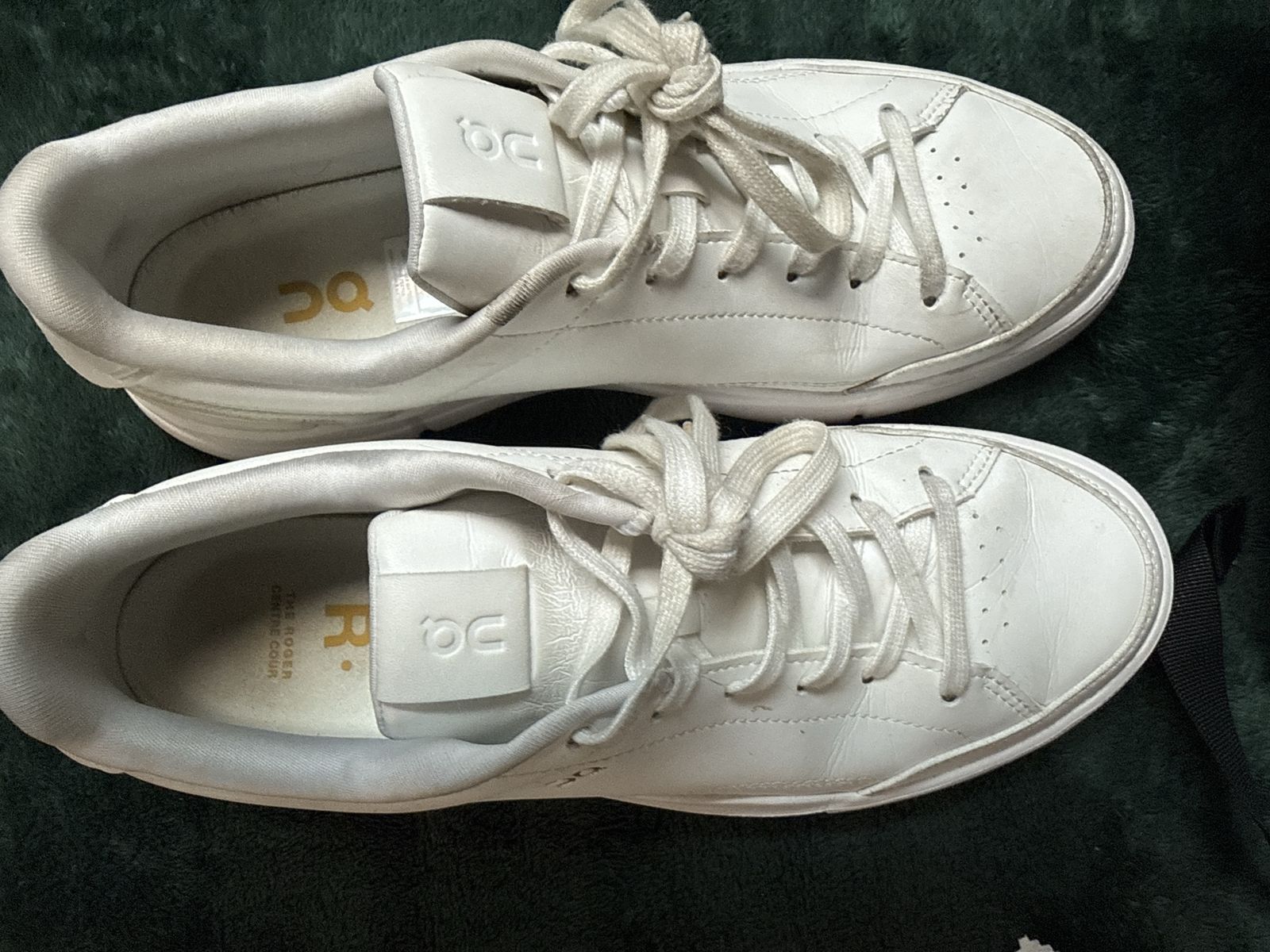 On Running The Roger Centre Court White Sneakers Mens Size 9.5