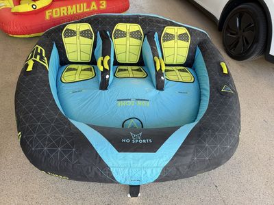 Ho Sidewinder 3 person towable tube