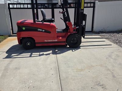 Starvox CPD-20 4400lbs electric forklift