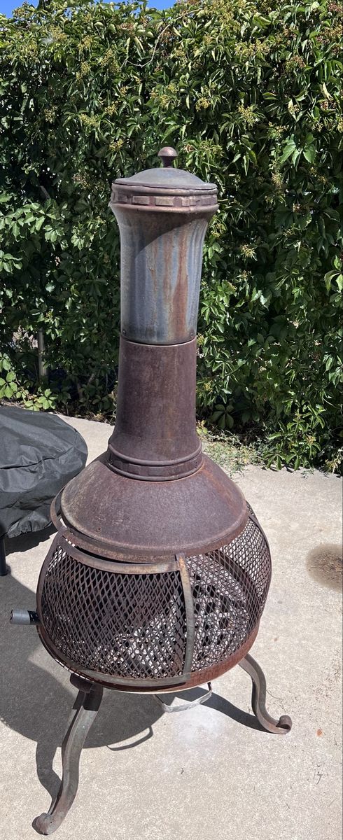 Outdoor fireplace chimenea