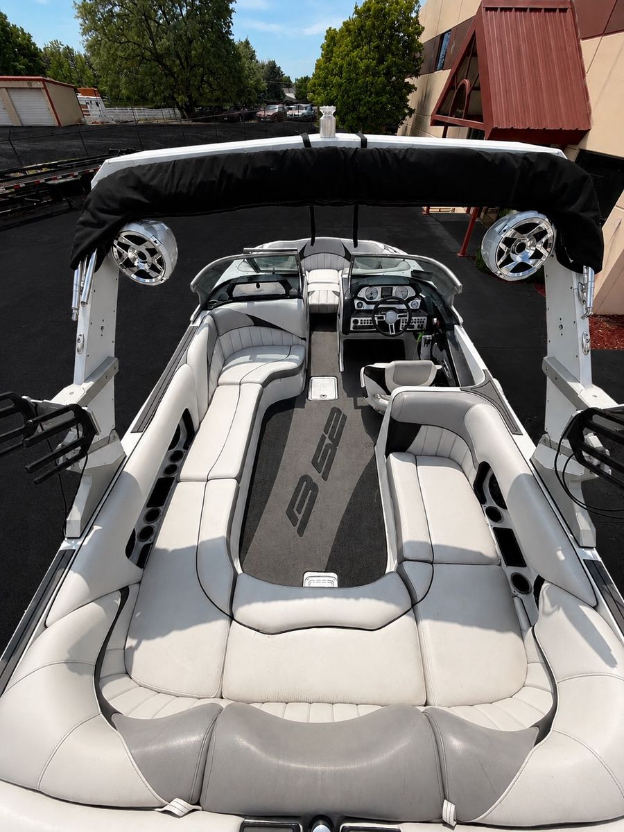 Main image 5
