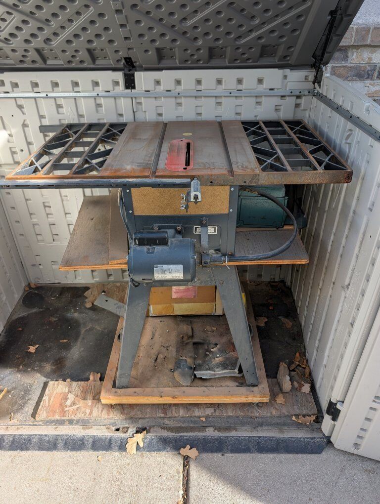 Sears Craftsman Table Saw w/ lots of extras