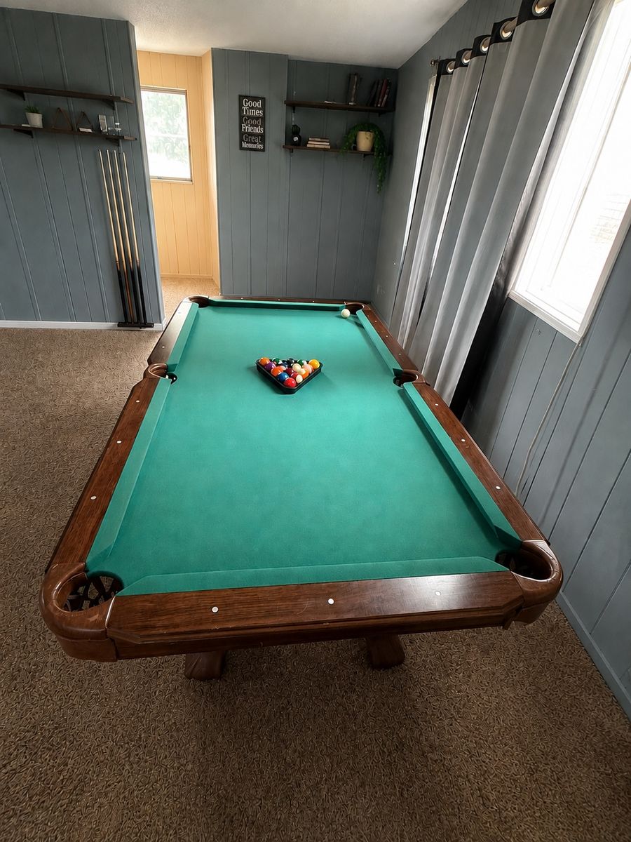 Pool Table with Green Felt & Wooden Frame - Includes Balls & Cue sticks