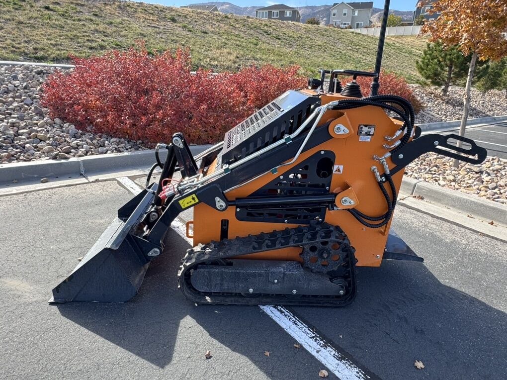 Mini Skid Steer - Fall Special!