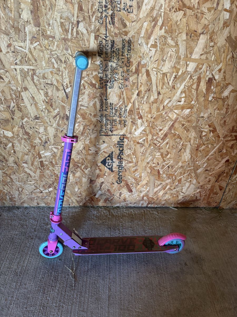Kids scooter