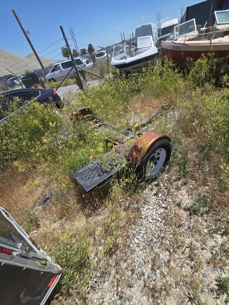 Car dolly trailer