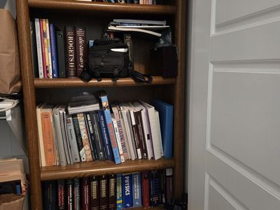 Full size Laminated wood book case