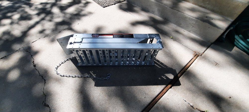 Haul Master Tri-Fold Load Ramp (set of 2)