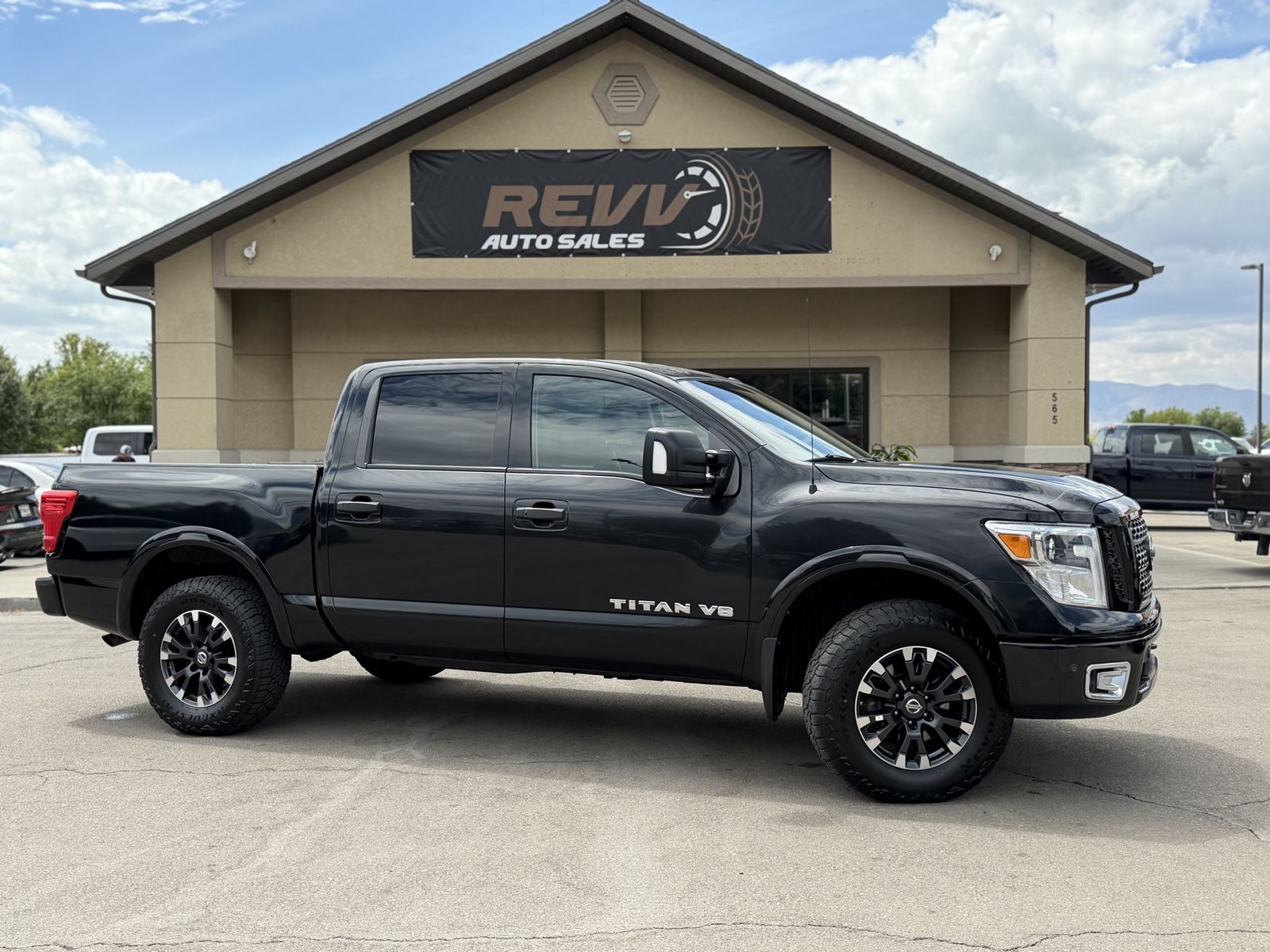 2018 Nissan Titan PRO-4X FFV