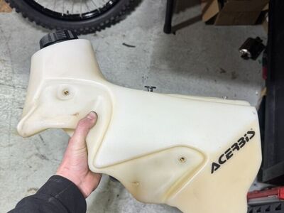 Acerbis 3.2 Gallon Gas Tank