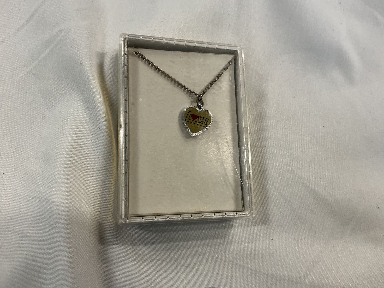 Love heart necklace