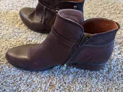 Pikolinos Brown Ankle Boots NWOB 9.5