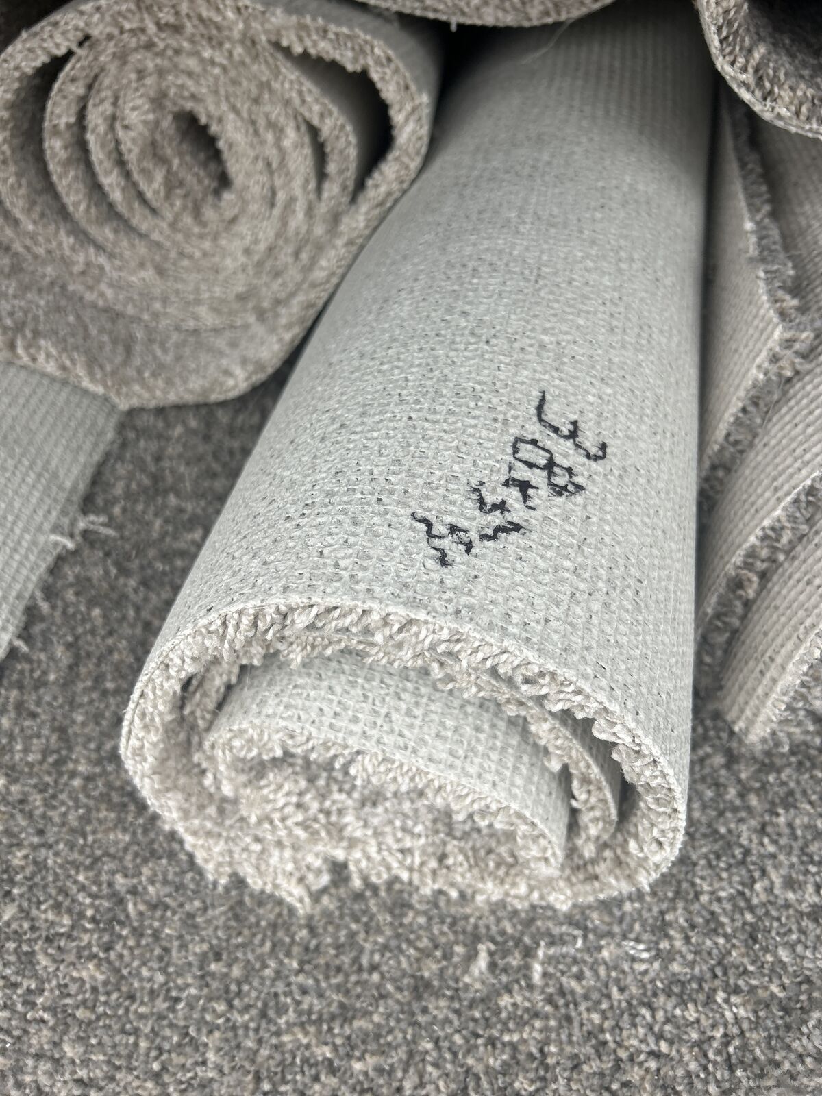 New Carpet Remnant 3'x4'