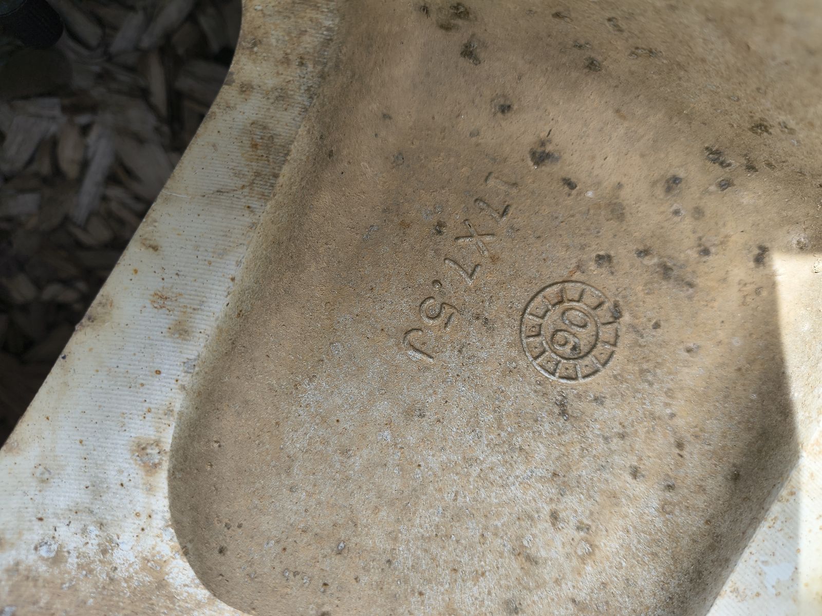 Main image 9