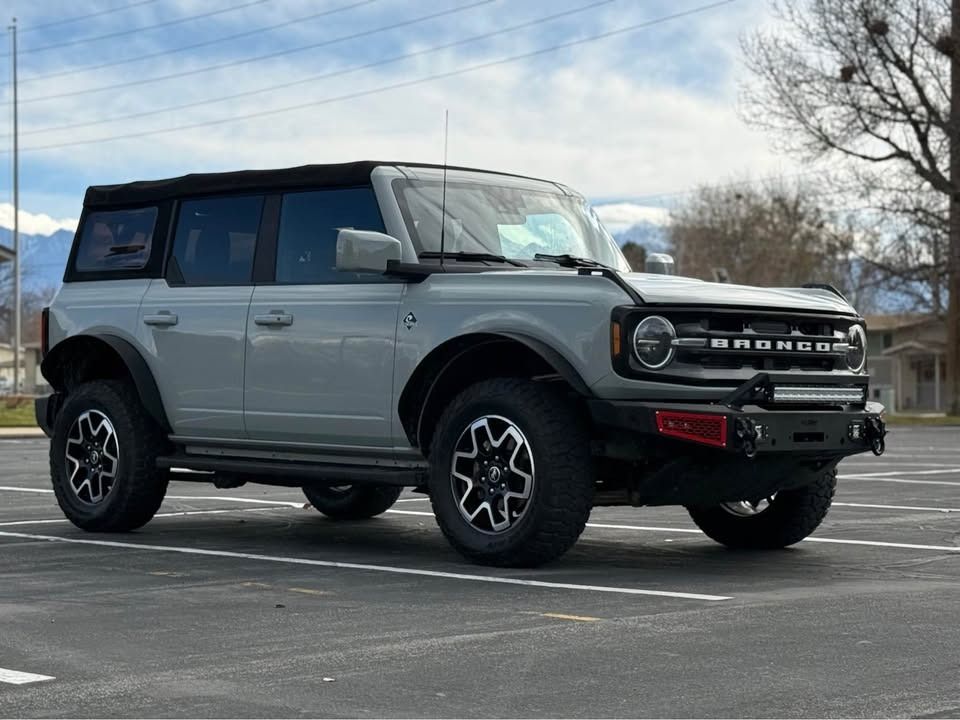 2022 Ford Bronco Outer Banks