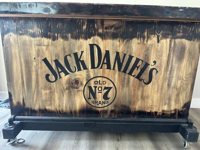 Jack Daniel’s bar