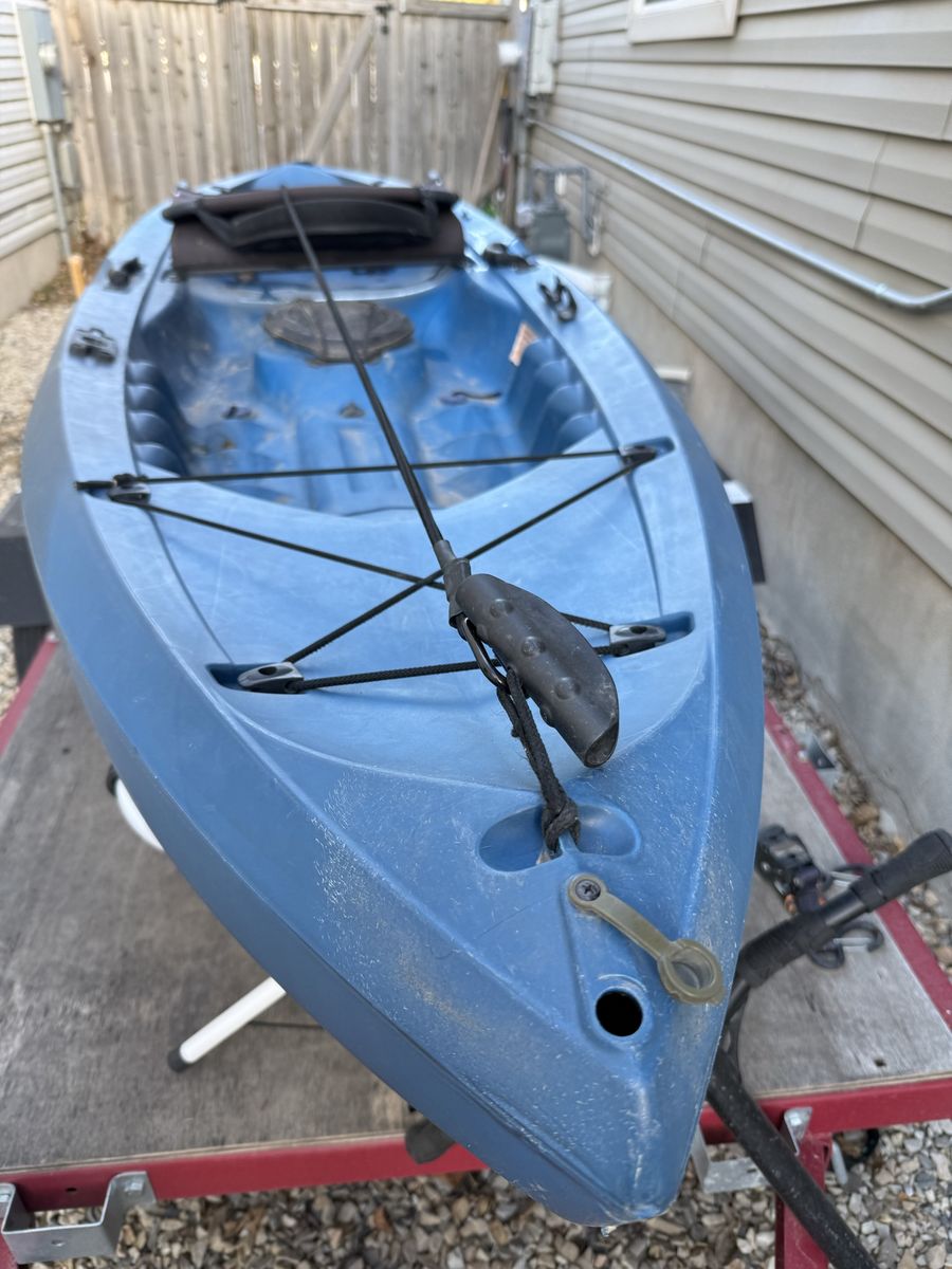 Lifetime tamarack Sit-Inside Kayak - Blue, Used (Good Condition)