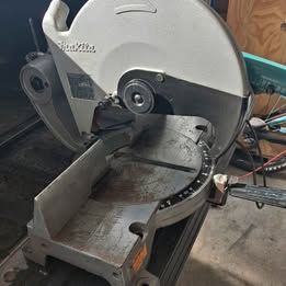 Makita 14" chop/miter saw