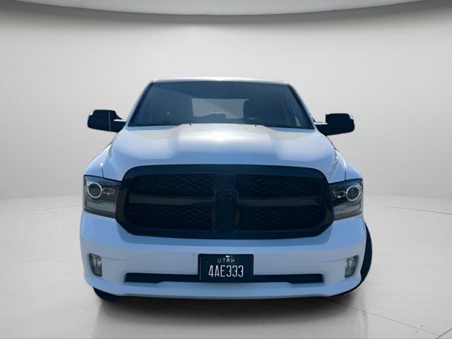 Main image 16