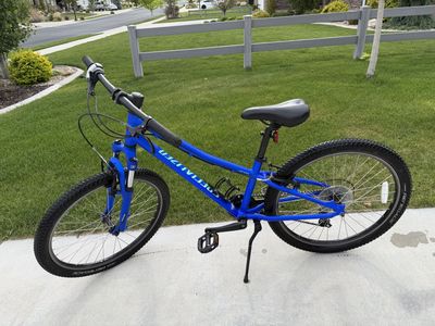 Specialized Hotrock 24 inch kids bike