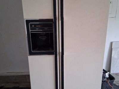 GE Refrigerator