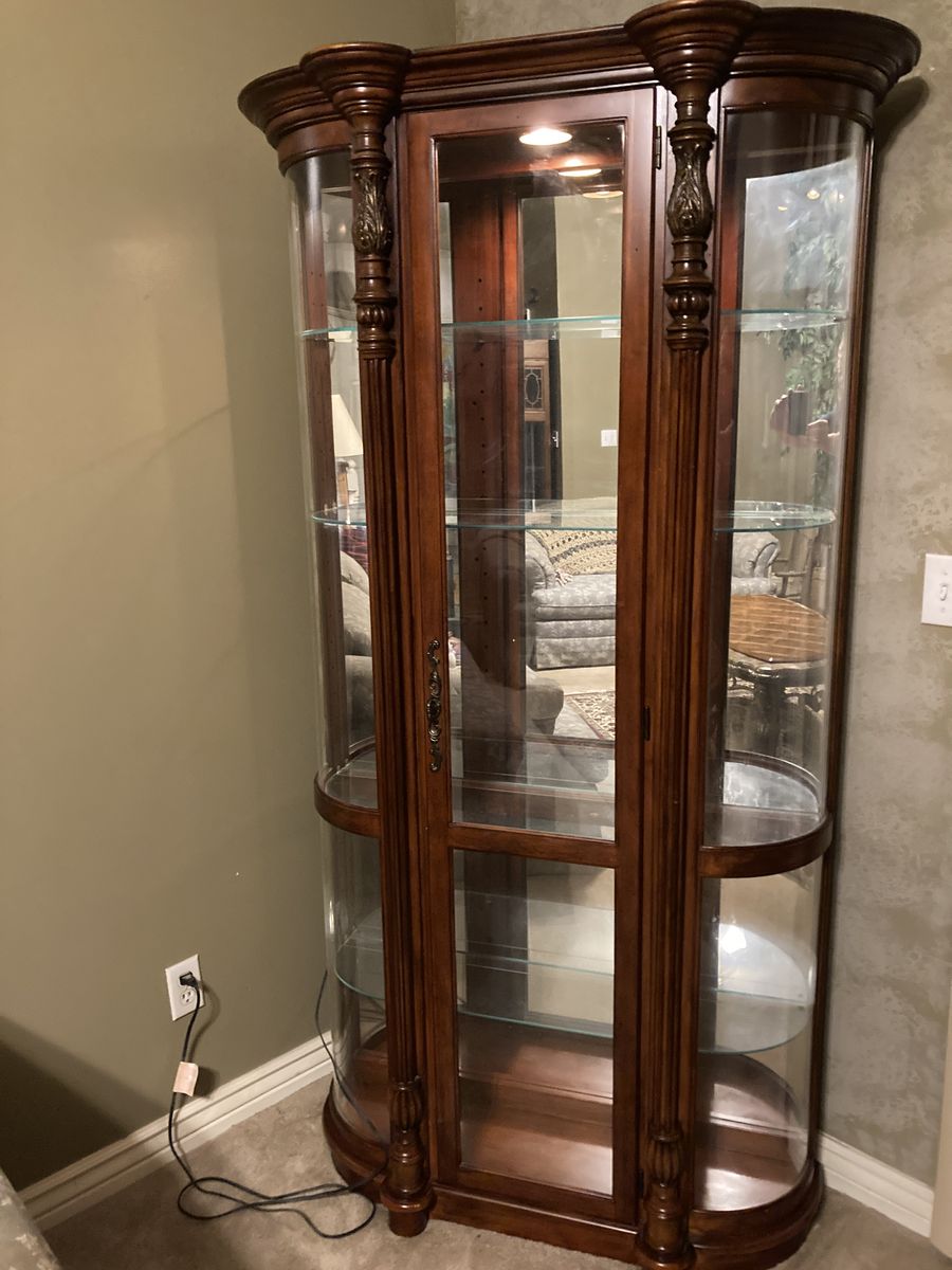 Pulaski Empire Style Cherry Wood Large Bowed Glass Curio Display Cabinet With interior lighting