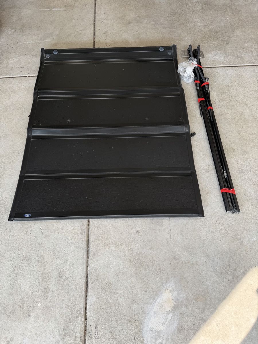 Oem Ford Ranger Tonneau Cover 6’ Bed