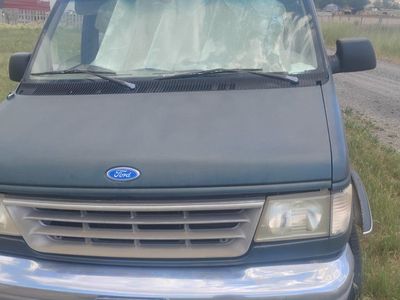 1995 Ford E150 Leader HT Passenger Van - Runs, Needs Body Work