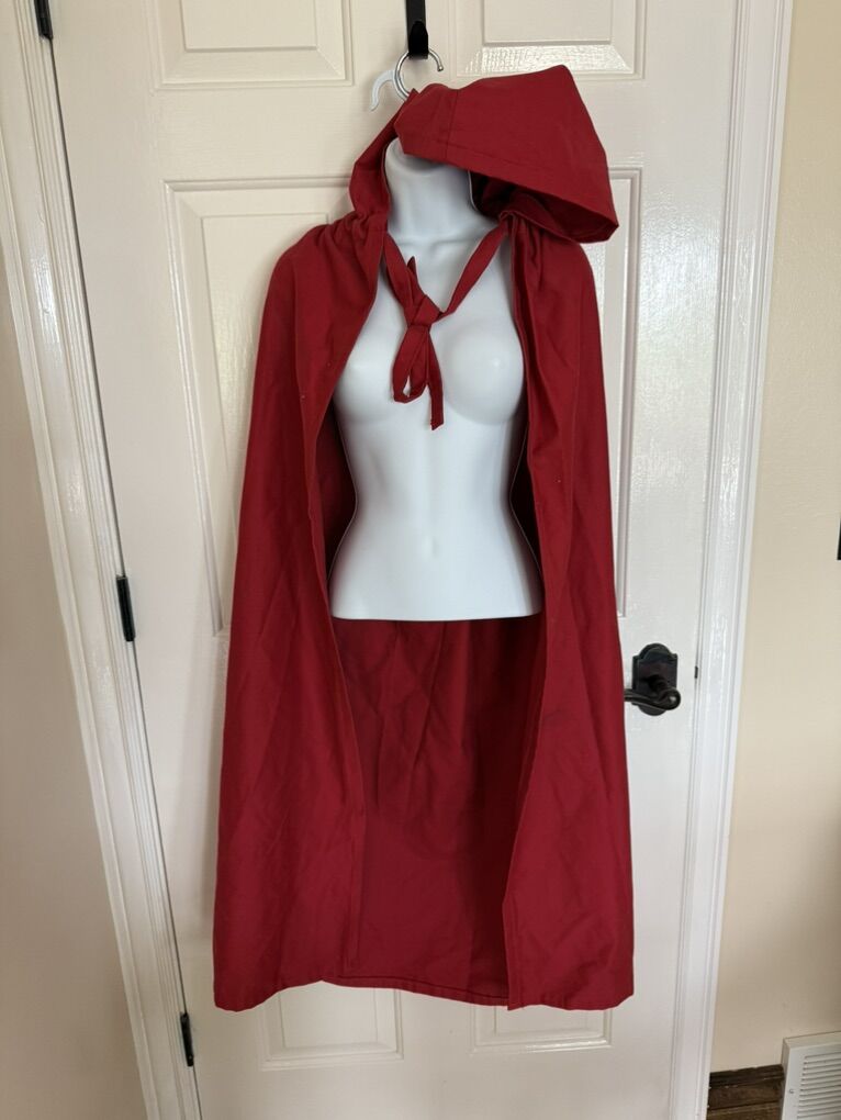 Cape Cloak Red One Size 42 L