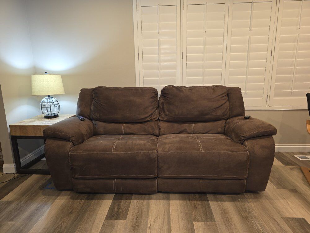 Reclining Sofa