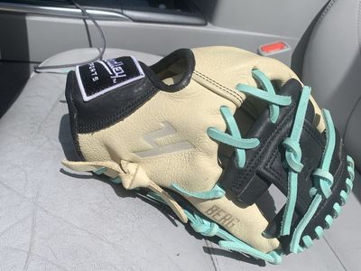 Yardley Youth Baseball Glove