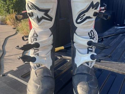 Alpinestars Tech 3s Size 12