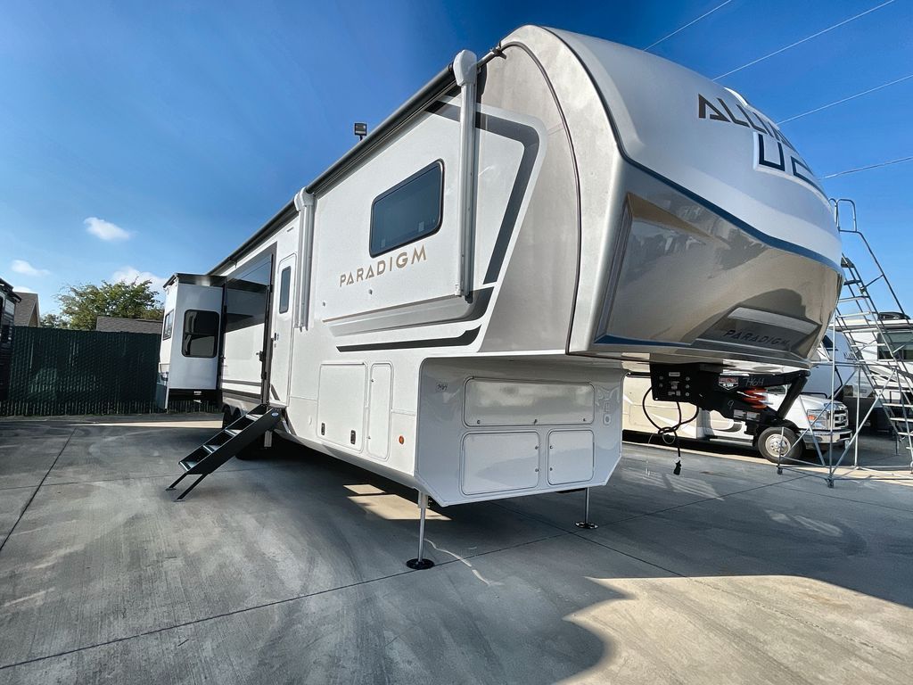 New 2026 Alliance RV Paradigm 388SP