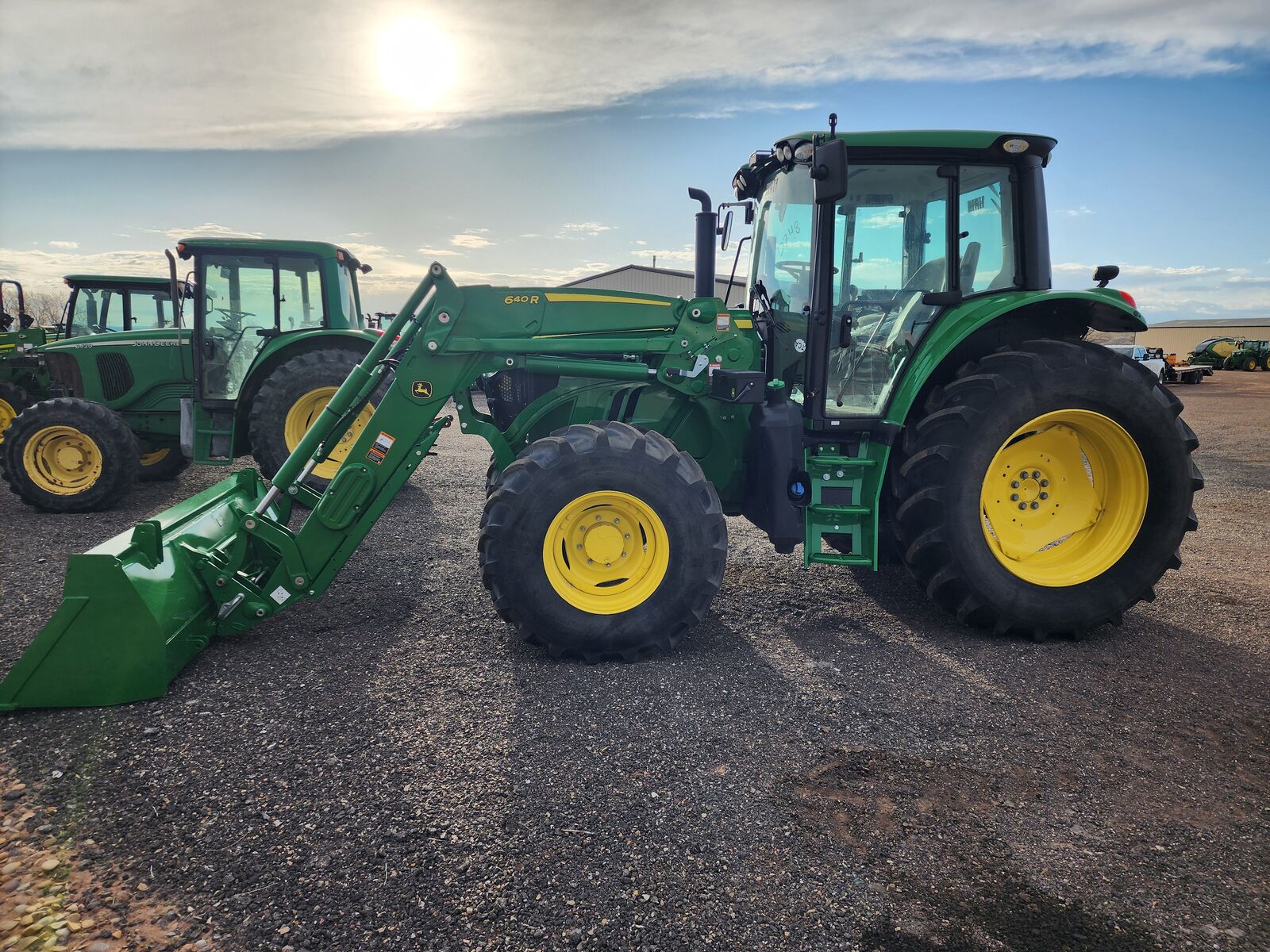 6M 130 John Deere