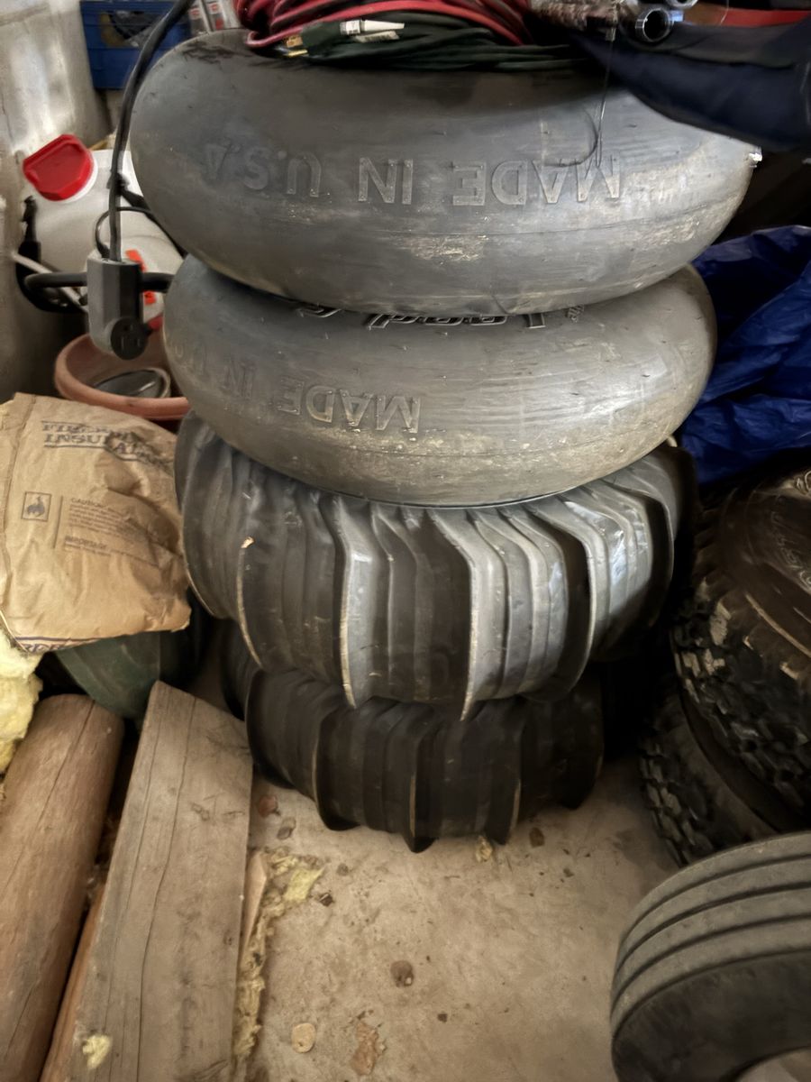 Main image 4