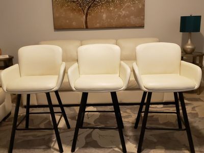Bona 26" Swivel Stools set of 3.