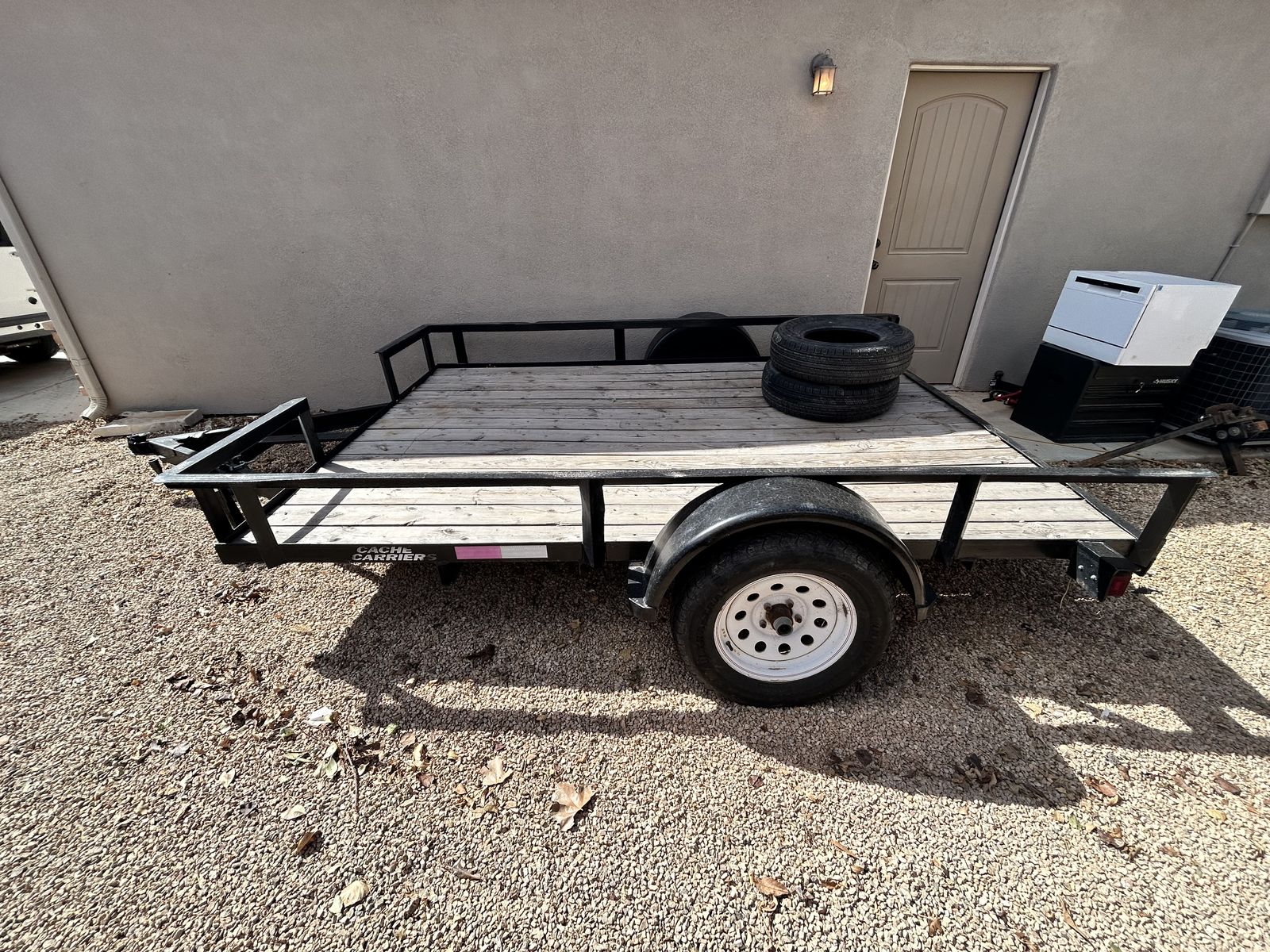 7x10 Flatbed With New Tires